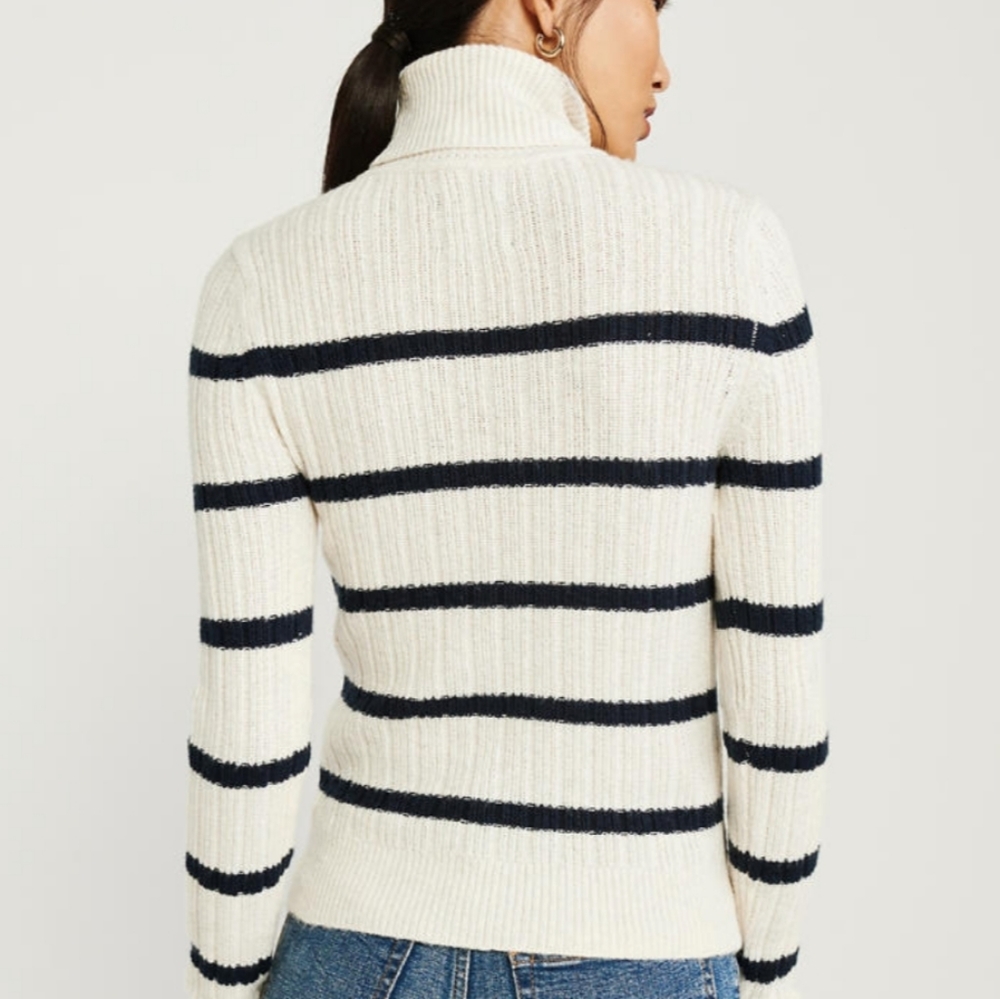 Abercrombie stripe turtleneck size S - Picture 7 of 10